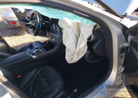 2015 Mercedes-Benz C 300 Sport 4Matic из США, поврежденный, VIN 55SWF4KB5FU010188